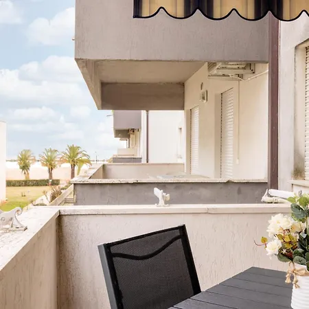 Daire Incantevole 2 Fronte Mare